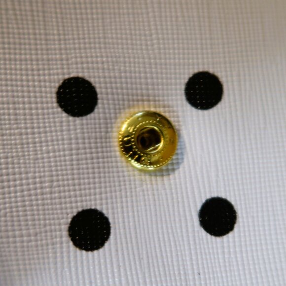 Woman's Buxton Wallet Black and White Dotted Gold Tone Hardware Small - Picture 5 of 6